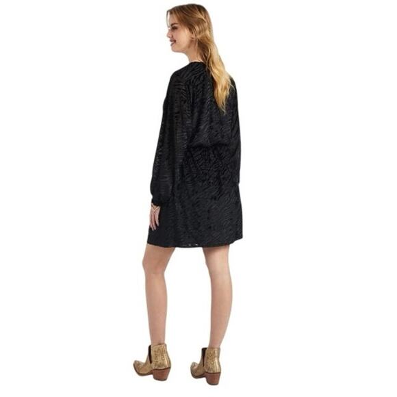 Ariat Black Shadow Mini Dress Velvet Burnout Animal Print Dolman Sleeves New Lrg - Picture 3 of 16